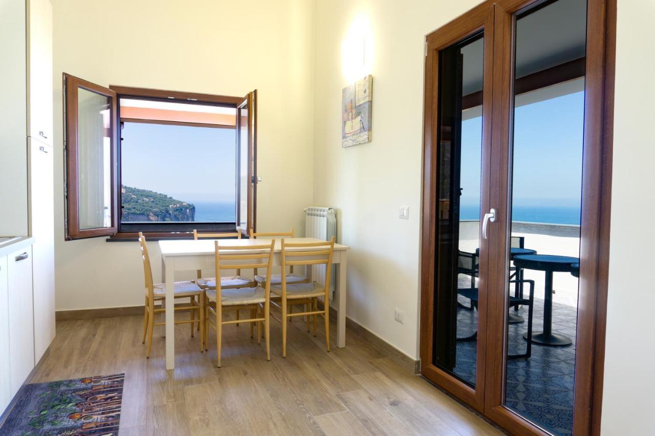 Appartamento In Villa Ariel فيكو إيكوينس المظهر الخارجي الصورة